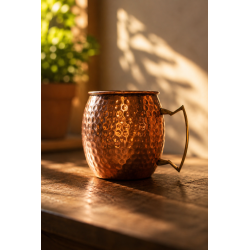 Mug en cuivre élégant… une touche d’authenticité à chaque gorgée