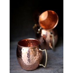 Mug en cuivre élégant… une touche d’authenticité à chaque gorgée