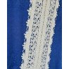 Tunique traditionnelle bleue à broderie blanche – Élégance sobre et raffinée