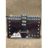 Sac en cuir noir clouté