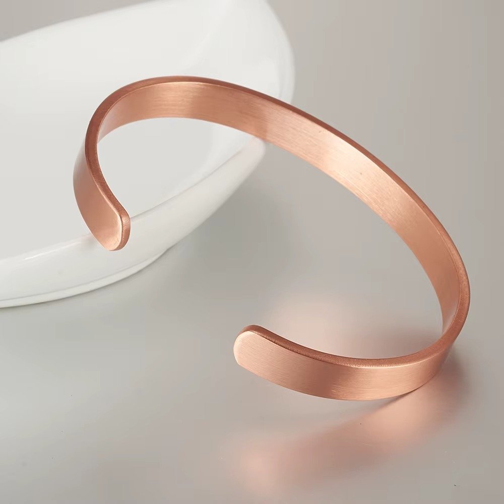 Bracelet Manchette en Cuivre Pur – Design Minimaliste Ajustable
